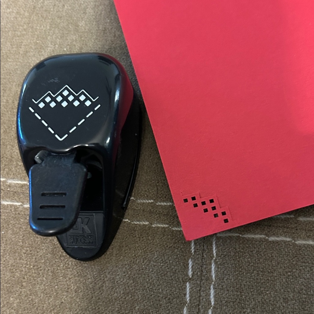 Stampin’ Up! Corner Paper Punch